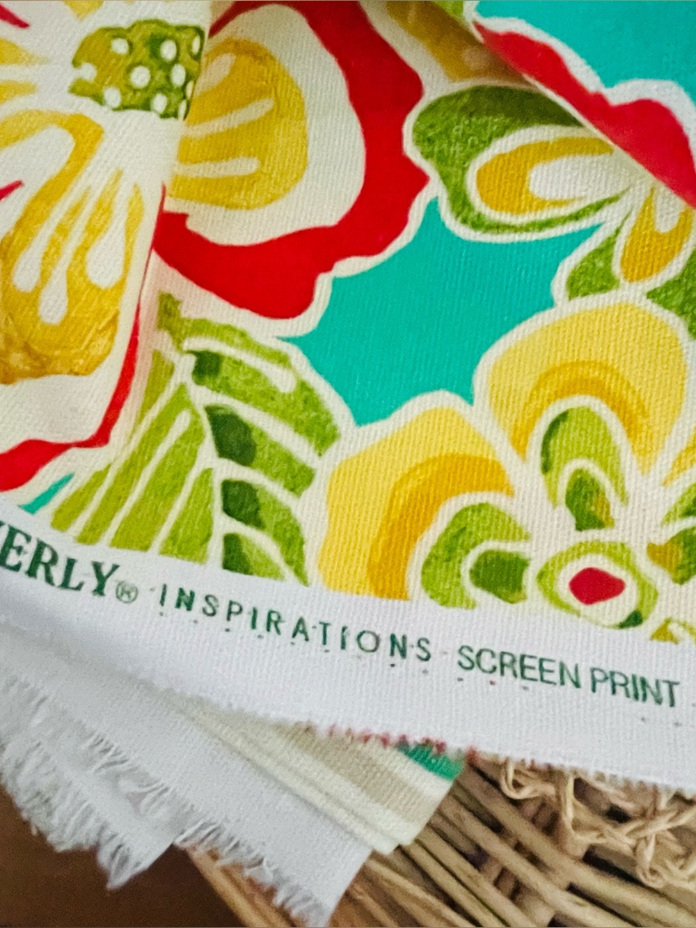Waverly Inspirations 100% Duck Cotton Printed Fabric Tropical, Ocean, Stripe New - Picture 10 of 16